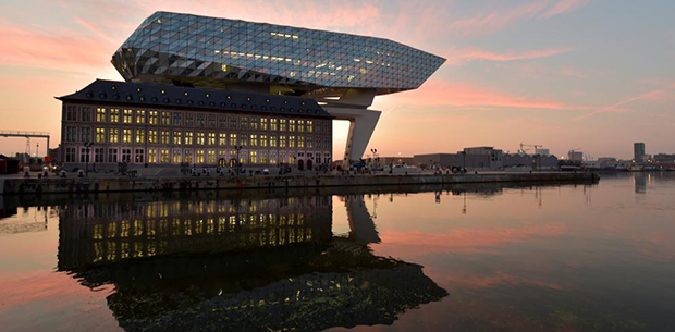 la-segunda-obra-postuma-de-zaha-hadid-es-literalmente-una-nube3.jpg